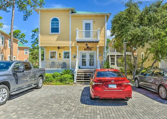On-site Bar: Sunny Perdido Key Cottage! Holiday home Pensacola