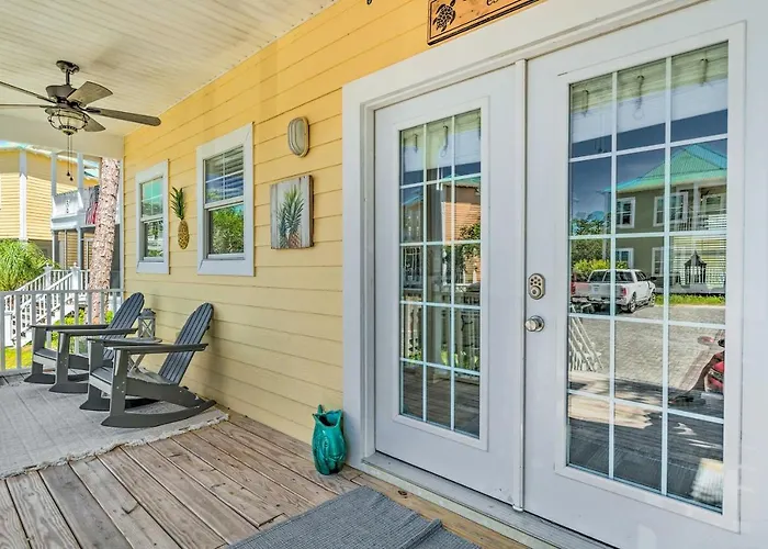On-site Bar: Sunny Perdido Key Cottage! Pensacola